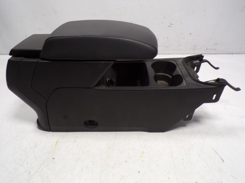 Recambio de apoyabrazos central para seat leon (5f1) reference referencia OEM IAM 5F0863243AVS9 5F0863243 WAT51MVS9
