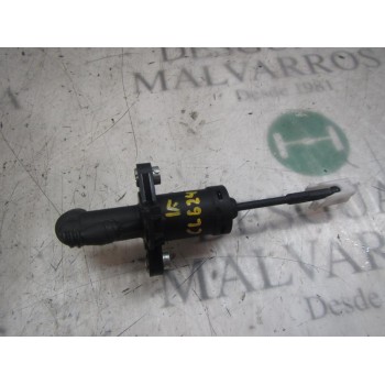 BOMBA EMBRAGUE 6R0721405 