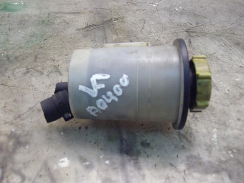 Recambio de deposito servo para ford transit mod.2000 caja abierta ft 350 2.4 largo referencia OEM IAM   