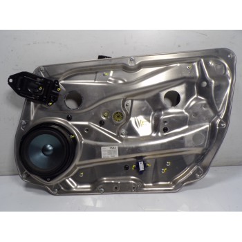 ELEVALUNAS DELANTERO DERECHO A2127201679 A2128201302 