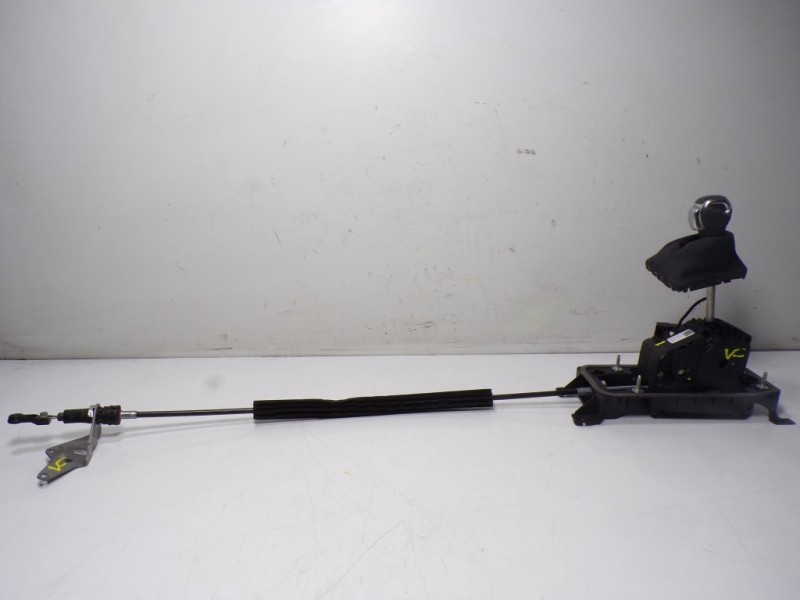 Recambio de palanca cambio para audi a1 sportback (gba) 30 tfsi s line referencia OEM IAM 2Q2713023AQ 2Q2713023AQ 82C713139BTAH