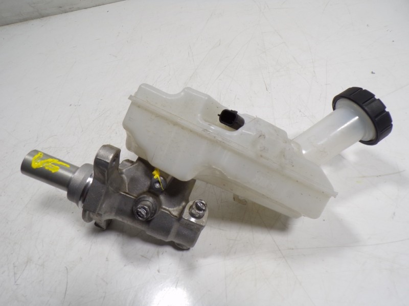 Recambio de bomba freno para renault clio v 1.5 blue dci diesel fap referencia OEM IAM  460912995R 