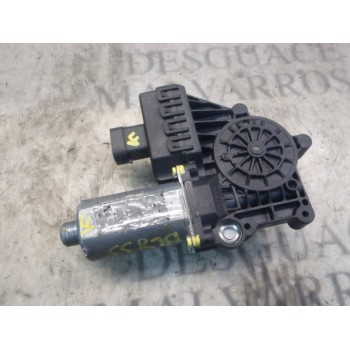 MOTOR ELEVALUNAS DELANTERO IZQUIERDO 