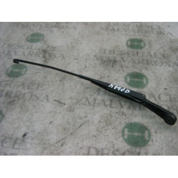 BRAZO LIMPIA DELANTERO DERECHO 