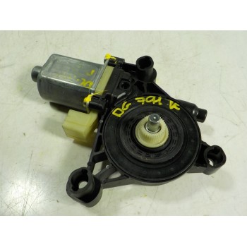 MOTOR ELEVALUNAS DELANTERO DERECHO 5Q0959802B 5Q0959802B 0130822716