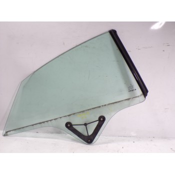 CRISTAL PUERTA TRASERO DERECHO A2076700210 