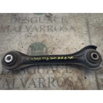 BRAZO SUSPENSION SUPERIOR TRASERO DERECHO A2013505606 