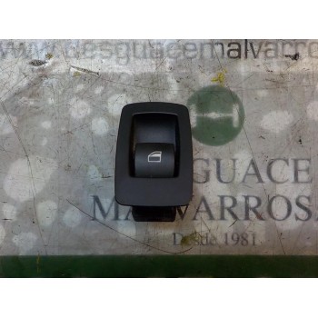 MANDO ELEVALUNAS TRASERO DERECHO 61316945874 