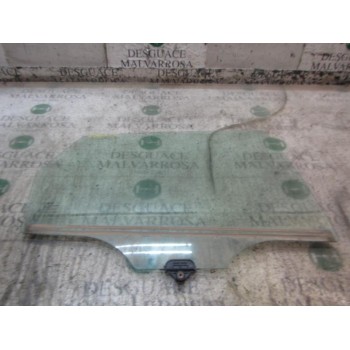 CRISTAL PUERTA TRASERO DERECHO 834211H000 