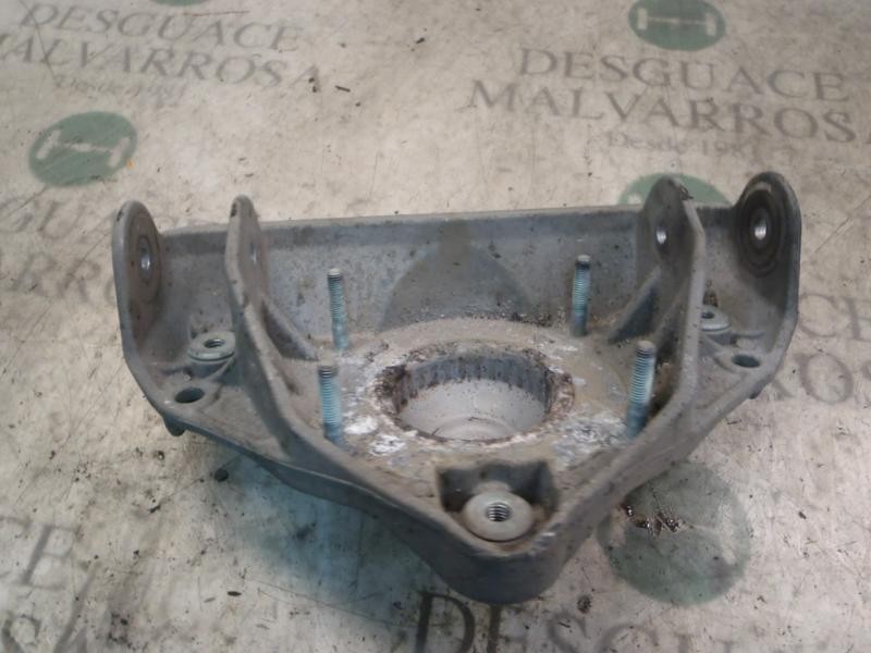 Recambio de brazo suspension inferior delantero izquierdo para volkswagen touareg (7la) 2.5 tdi referencia OEM IAM 7L0412391D  