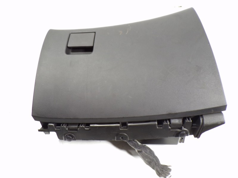 Recambio de guantera para opel insignia berlina 2.0 cdti cat referencia OEM IAM 13308550  