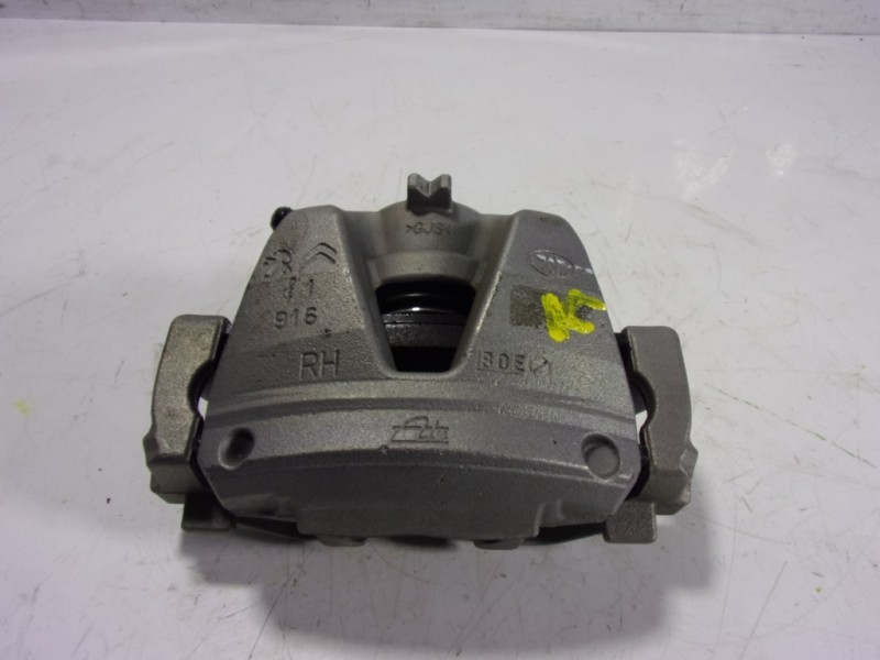 Recambio de pinza freno delantera derecha para toyota proace referencia OEM IAM   