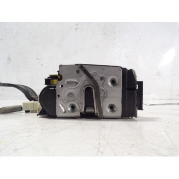 CERRADURA PUERTA DELANTERA IZQUIERDA A1667200135 A1667200135 