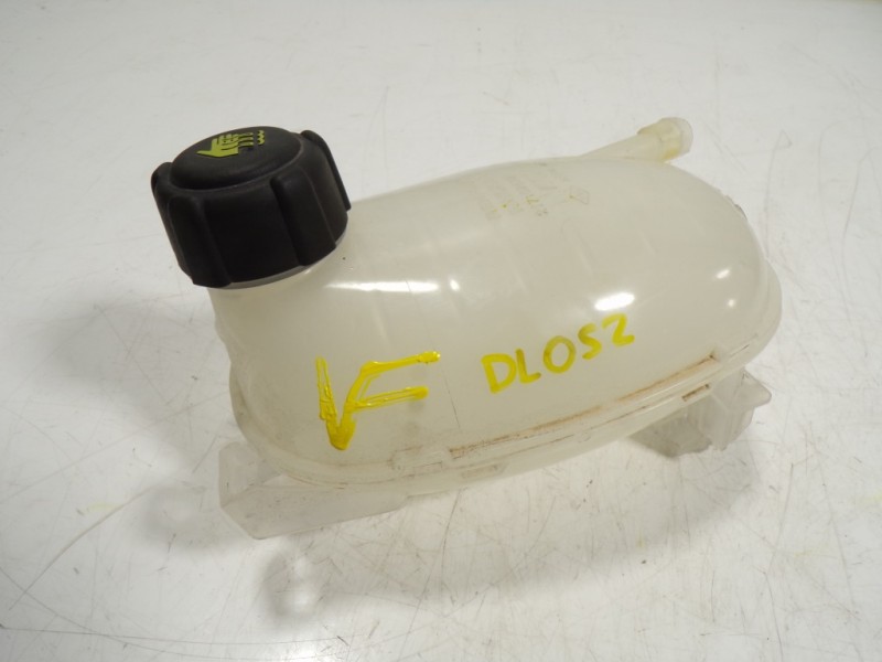 Recambio de deposito expansion para renault clio v 1.5 blue dci diesel fap referencia OEM IAM 217108864R 217102572R 
