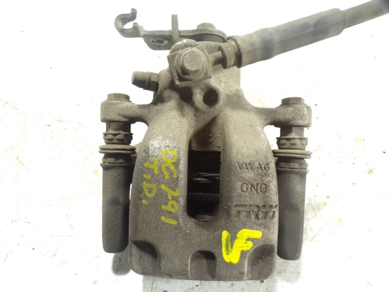 Recambio de pinza freno trasera derecha para skoda octavia combi (5e5) 1.6 tdi dpf referencia OEM IAM 5Q0615424A  