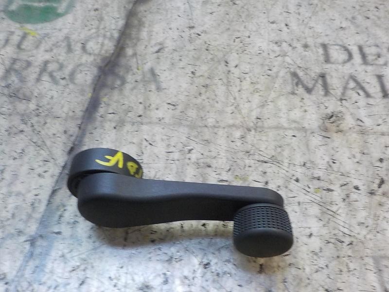 Recambio de maneta elevalunas trasera derecha para seat ibiza (6j5) 1.2 tsi referencia OEM IAM 1P08375819B9  