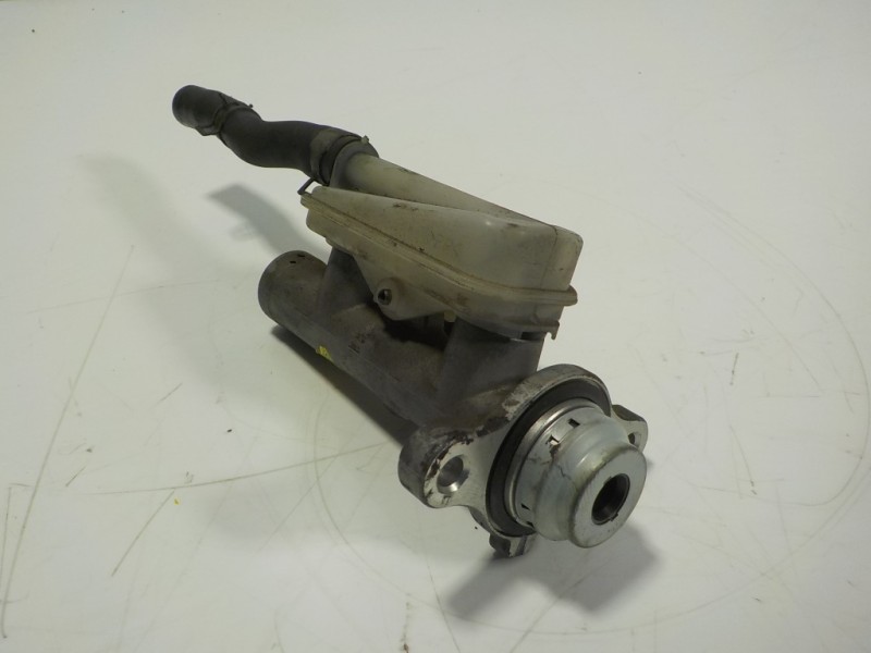 Recambio de bomba freno para nissan nv 200 (m20) 1.5 dci cat referencia OEM IAM 46010JX50D  