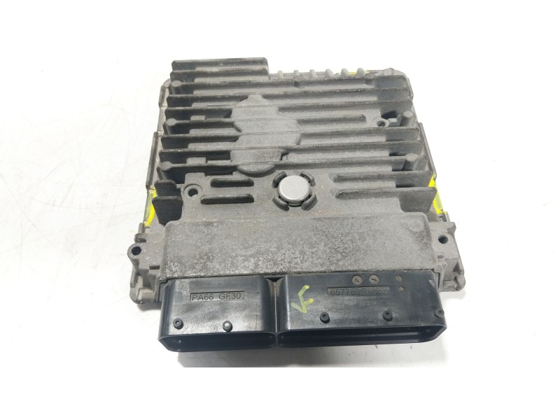 Recambio de centralita motor uce para volkswagen golf vi (5k1) 1.6 tdi referencia OEM IAM 03L906023DR 03L906023DR 