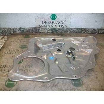 ELEVALUNAS TRASERO DERECHO 