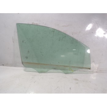 CRISTAL PUERTA DELANTERO DERECHO A2467250600 