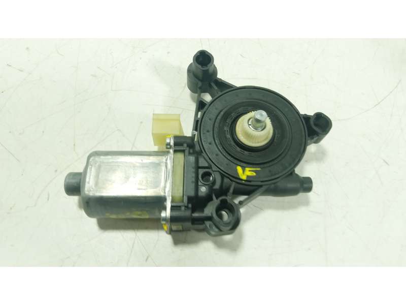 Recambio de motor elevalunas delantero derecho para audi q3 sportback (f3n) 35 tdi referencia OEM IAM  5Q0959801C 