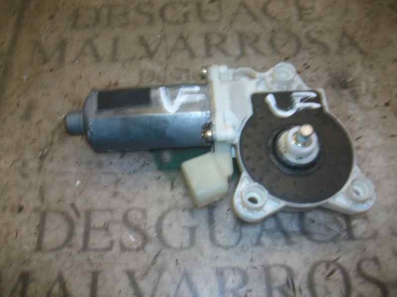 Recambio de motor elevalunas delantero derecho para mercedes-benz clase clk (w209) coupe 1.8 cat referencia OEM IAM   