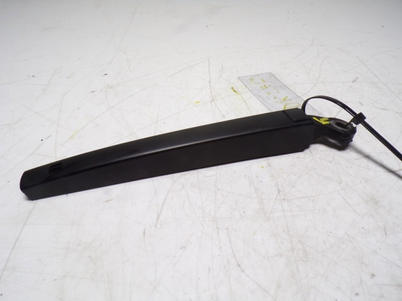 Recambio de brazo limpia trasero para skoda yeti 1.2 tsi referencia OEM IAM 5L6955707  