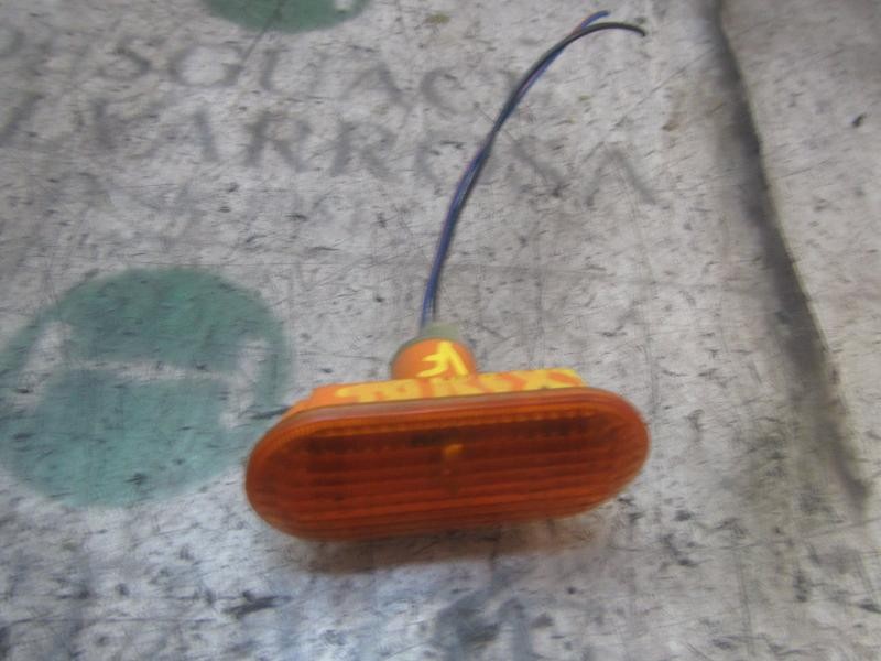 Recambio de piloto lateral izquierdo para ford fusion (cbk) ambiente referencia OEM IAM   