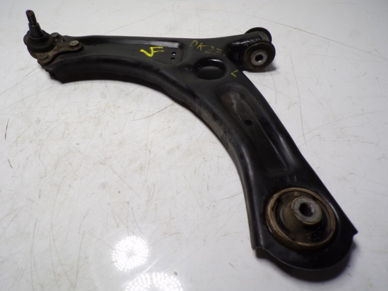 Recambio de brazo suspension inferior delantero izquierdo para skoda yeti 1.2 tsi referencia OEM IAM 1K0407151BE  