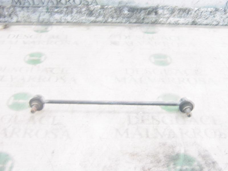 Recambio de tirante delantero derecho para toyota yaris (ksp9/scp9/nlp9) luna referencia OEM IAM   