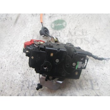 CERRADURA PUERTA TRASERA IZQUIERDA 8E0839015C 