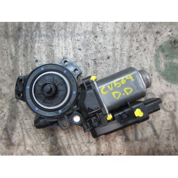 MOTOR ELEVALUNAS DELANTERO DERECHO 824601H010 402054D 402054D