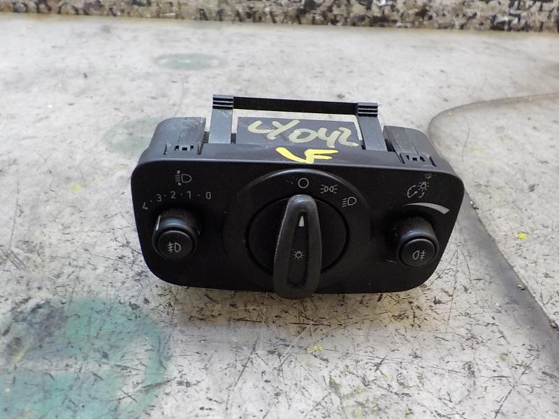 Recambio de mando luces para ford ecosport trend referencia OEM IAM 1787110  