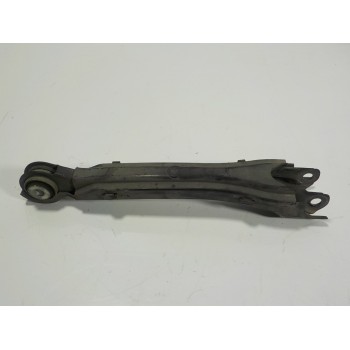 BRAZO SUSPENSION INFERIOR TRASERO DERECHO A2053506303 