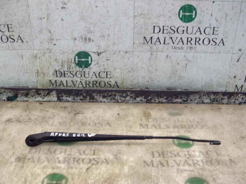 Recambio de brazo limpia delantero derecho para citroën xsara picasso 2.0 hdi 90 sx top referencia OEM IAM   