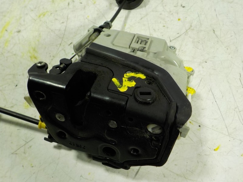 Recambio de cerradura puerta trasera derecha para audi a1 sportback (8xf) 1.6 tdi referencia OEM IAM 8X0839016E 8X0839016E 