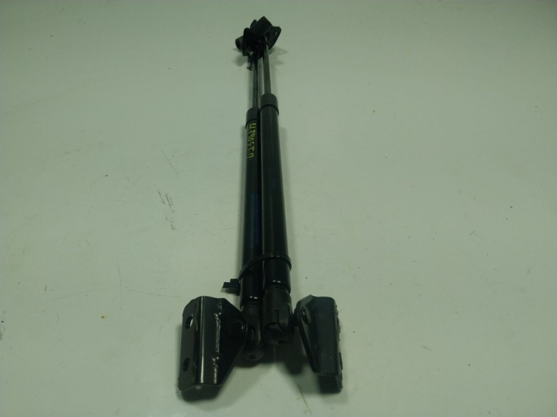 Recambio de amortiguadores maletero / porton para mg zs suv (azs1) 1.5 vti referencia OEM IAM  10316252 