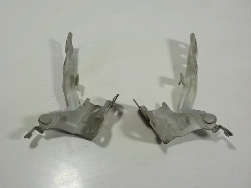 Recambio de moldura para kia sorento () emotion 4x4 referencia OEM IAM 791102P000  