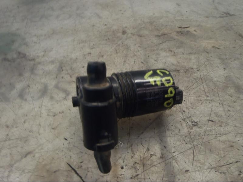 Recambio de bomba limpia para land rover freelander (lr2) td4 e referencia OEM IAM LR002306 6802283 6802283