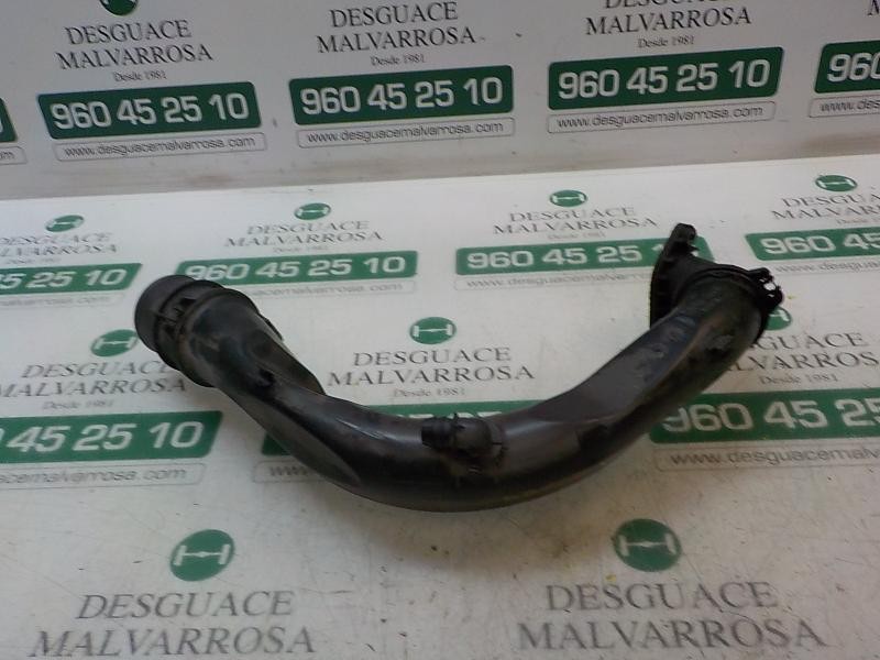 Recambio de tubo intercooler para renault clio iv 1.5 dci diesel fap referencia OEM IAM 8200645723  