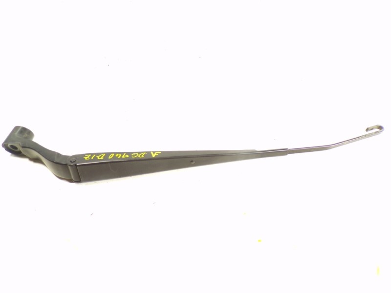 Recambio de brazo limpia delantero izquierdo para nissan x-trail (t32) acenta 4x4 referencia OEM IAM 288814CC0A  