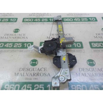 ELEVALUNAS TRASERO DERECHO 827206057R 827206057R 