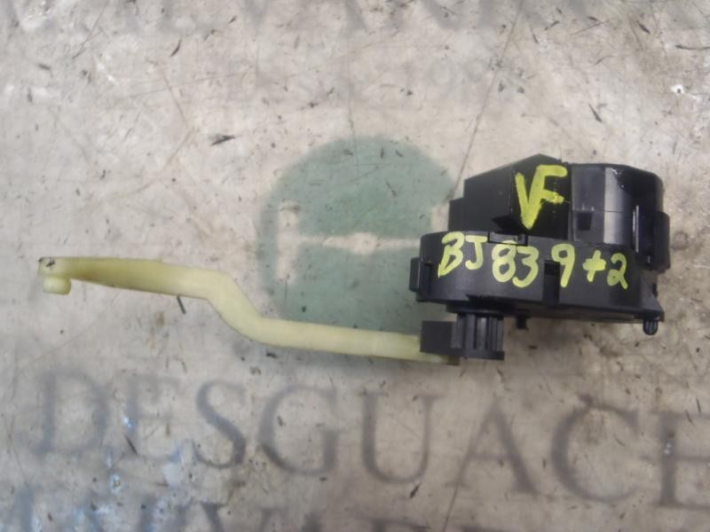 Recambio de motor apertura trampillas climatizador para bmw serie 3 berlina (e46) 330d referencia OEM IAM 64116934825 6912525 