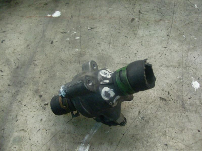 Recambio de termostato para renault laguna (b56) referencia OEM IAM   