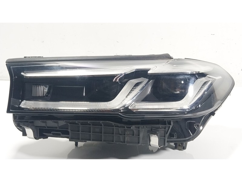 Recambio de faro izquierdo para bmw 5 (g30, f90) 530 i mild-hybrid xdrive referencia OEM IAM 63119479261 5A388C702 