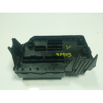 CAJA RELES / FUSIBLES 10837494 