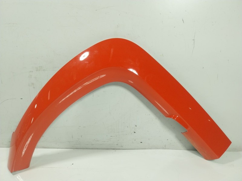 Recambio de moldura para renault twizy urban referencia OEM IAM  768186448R 