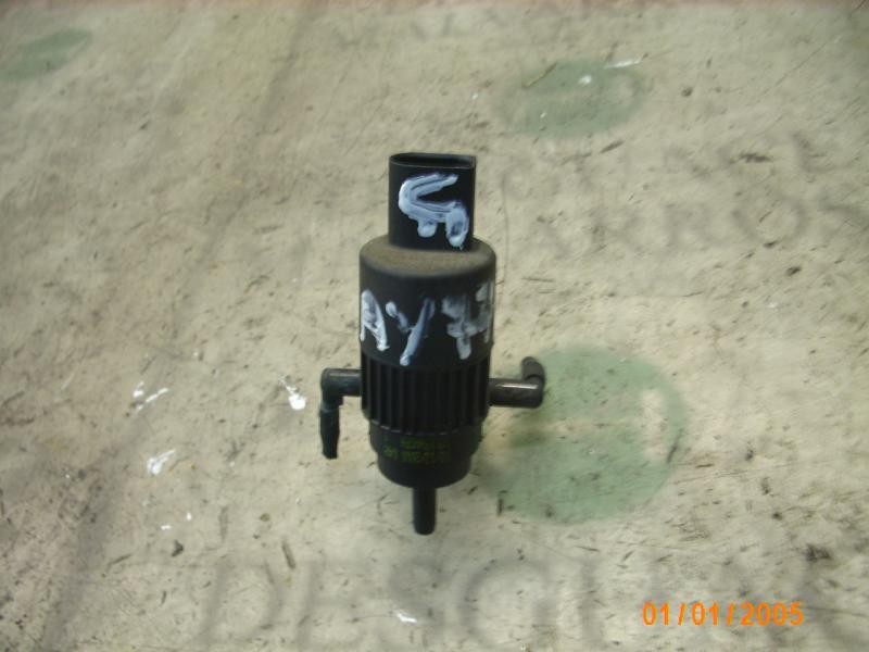 Recambio de bomba limpia para volkswagen polo berlina (6n2) trendline referencia OEM IAM   