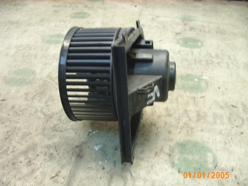 Recambio de motor calefaccion para volkswagen polo berlina (6n2) trendline referencia OEM IAM   