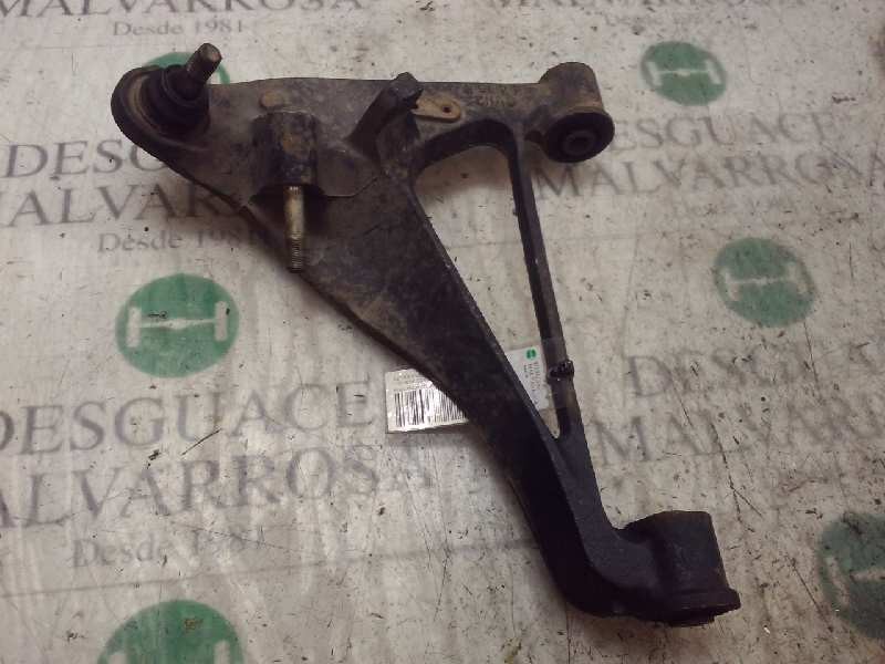 Recambio de brazo suspension inferior delantero izquierdo para nissan serena (c23m) 2.0 diesel referencia OEM IAM   